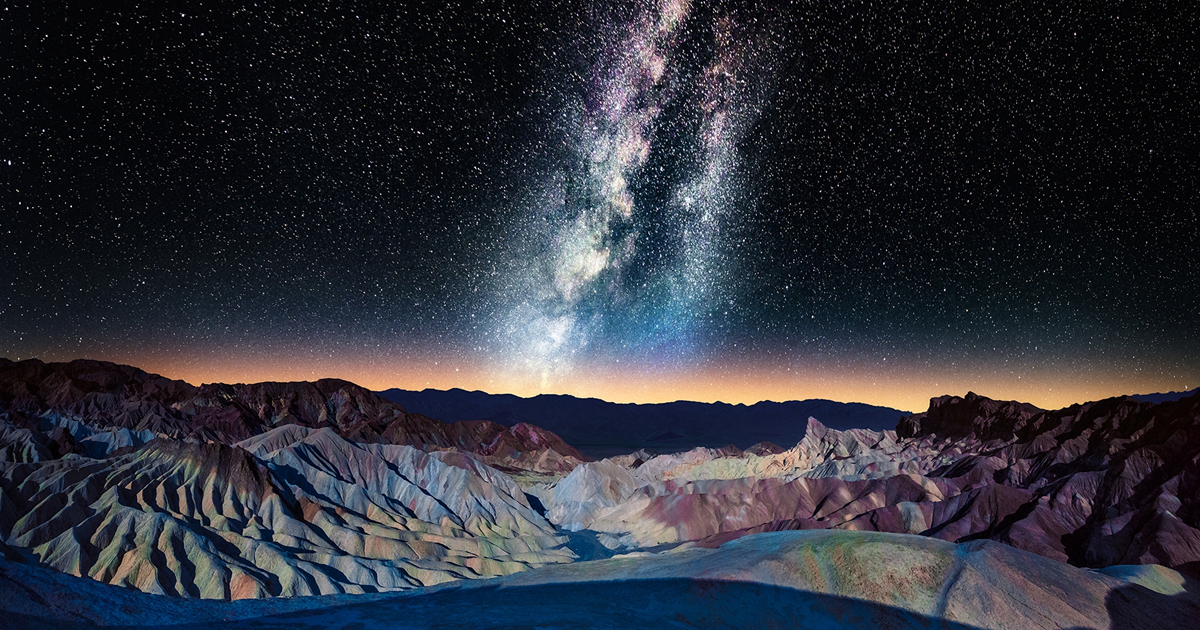 银河与星空,象征着我在论文海洋中的探索。